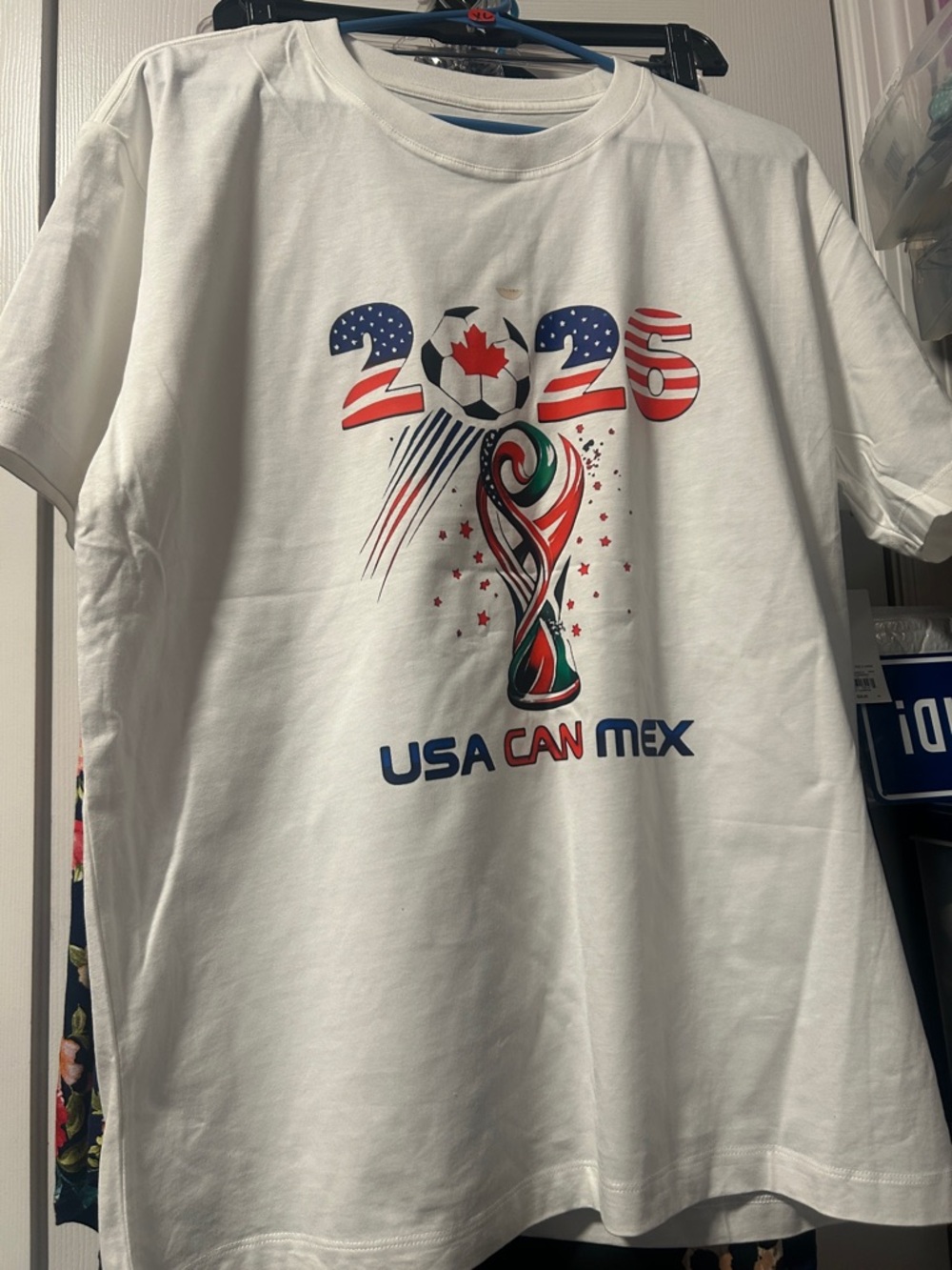 2026 FIFA USA CAN MEX Soccer Graphic Tee - White NIP